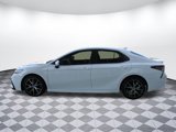 Used 2023 Toyota Camry SE image 4
