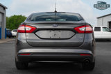 Used 2015 Ford Fusion SE image 3