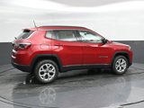 New 2025 Jeep Compass Latitude image 2