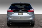 Used 2020 Ford Edge SE image 5