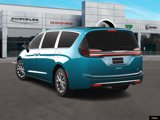 New 2025 Chrysler Pacifica Select image 5