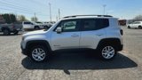 Used 2016 Jeep Renegade Latitude image 5