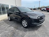 Used 2023 Ford Escape AWD image 3