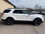 Used 2019 Ford Explorer XLT w/ Equipment Group 202A image 3
