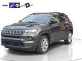 Used 2022 Jeep Compass Latitude image 2