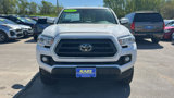 Used 2021 Toyota Tacoma 4x4 Access Cab image 3