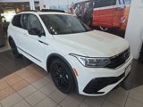 Certified 2022 Volkswagen Tiguan SE R-Line image 2