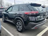 Used 2023 Nissan Rogue SV image 5