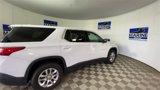 Used 2020 Chevrolet Traverse LS image 2