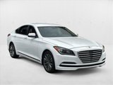Used 2015 Hyundai Genesis 3.8 image 4