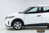 Used 2021 Nissan Kicks S image 3
