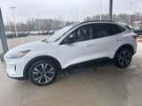 Certified 2022 Ford Escape SE w/ SE Sport Appearance Package image 4