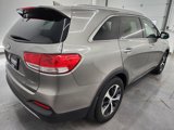Used 2016 Kia Sorento EX w/ EX Premium Package image 5