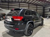 Used 2011 Jeep Grand Cherokee Limited image 5