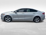 Used 2016 Ford Fusion SE image 2