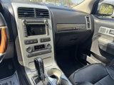 Used 2010 Lincoln MKX AWD image 6