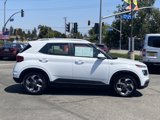 Used 2023 Hyundai Venue SEL image 2