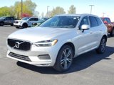 Used 2018 Volvo XC60 T6 Momentum w/ Convenience Package image 2
