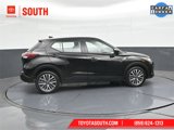 Used 2024 Nissan Kicks SV image 3