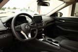 Used 2025 Nissan Altima 2.5 SV image 3