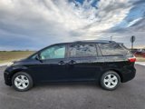 Used 2016 Toyota Sienna LE image 5