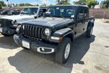 Used 2023 Jeep Gladiator Sport image 2