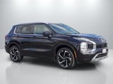 Used 2022 Mitsubishi Outlander SEL image 3
