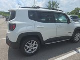 Used 2018 Jeep Renegade Latitude image 4