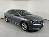 Used 2017 Volkswagen Passat 1.8T S image 3