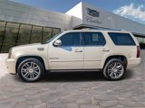 Used 2014 Cadillac Escalade Premium image 2