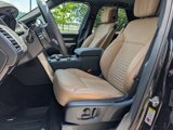 Used 2024 Land Rover Discovery Dynamic SE image 5