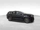 Used 2022 GMC Acadia SLE w/ Driver Convenience Package image 5