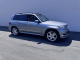 Used 2015 Mercedes-Benz GLK 350 4MATIC image 4