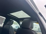 Used 2022 Chevrolet Equinox Premier image 3