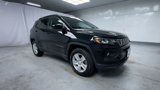 Used 2022 Jeep Compass Latitude image 2