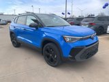 New 2025 Volkswagen Taos SE image 3