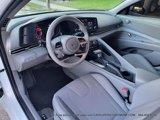 Used 2021 Hyundai Elantra SE image 2