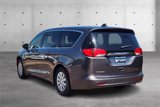 Used 2021 Chrysler Voyager L image 5