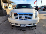 Used 2014 Cadillac Escalade Luxury image 2