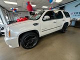 Used 2011 Cadillac Escalade Platinum image 4