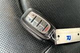 Used 2023 Chrysler Pacifica Limited image 6