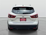 Certified 2022 Nissan Rogue Sport SV image 4