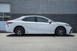 Used 2022 Toyota Camry SE image 4