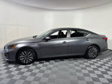 Used 2023 Nissan Altima 2.5 SV image 3
