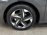 Used 2023 Hyundai Elantra SEL w/ Convenience Package image 2