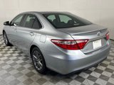 Used 2016 Toyota Camry SE image 4