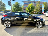 Used 2017 Hyundai Veloster Value Edition image 6