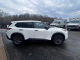 Used 2023 Nissan Rogue S image 4