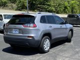 Used 2020 Jeep Cherokee Latitude image 3
