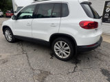 Used 2015 Volkswagen Tiguan SEL image 4